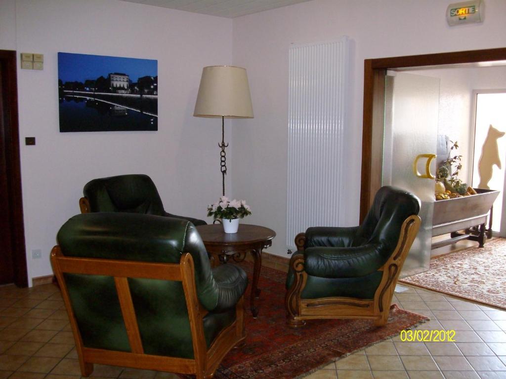 Au Logis Des Ours Belfort Nord Offemont Экстерьер фото